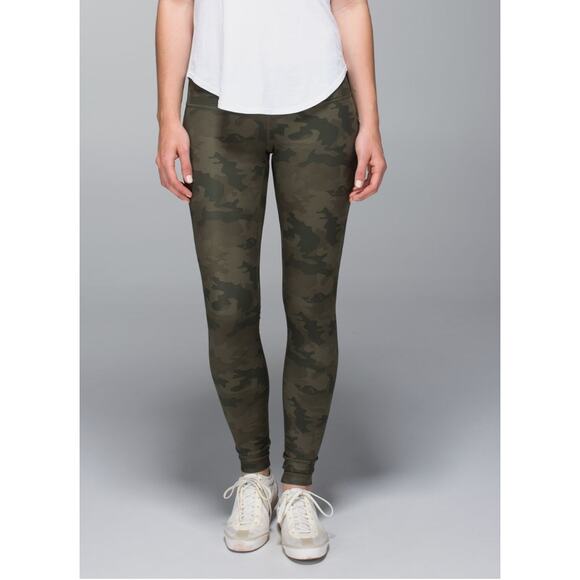 Lululemon Leggings Womens 2 Savasana Camo Fatigue Green Wunder‎ Under Luxtreme - Picture 4 of 11